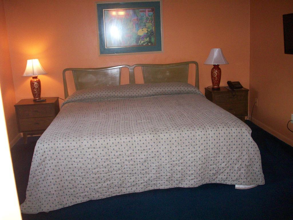 All-Suite Motel Edgewater  Δωμάτιο φωτογραφία
