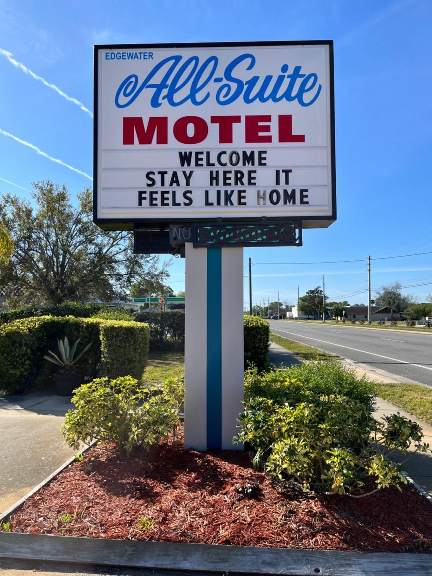 All-Suite Motel Edgewater  Εξωτερικό φωτογραφία