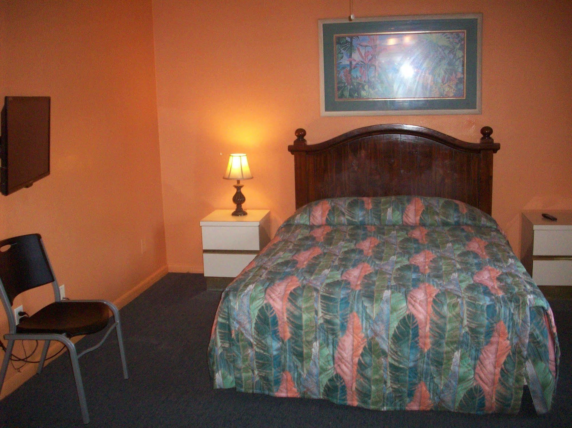 All-Suite Motel Edgewater  Εξωτερικό φωτογραφία