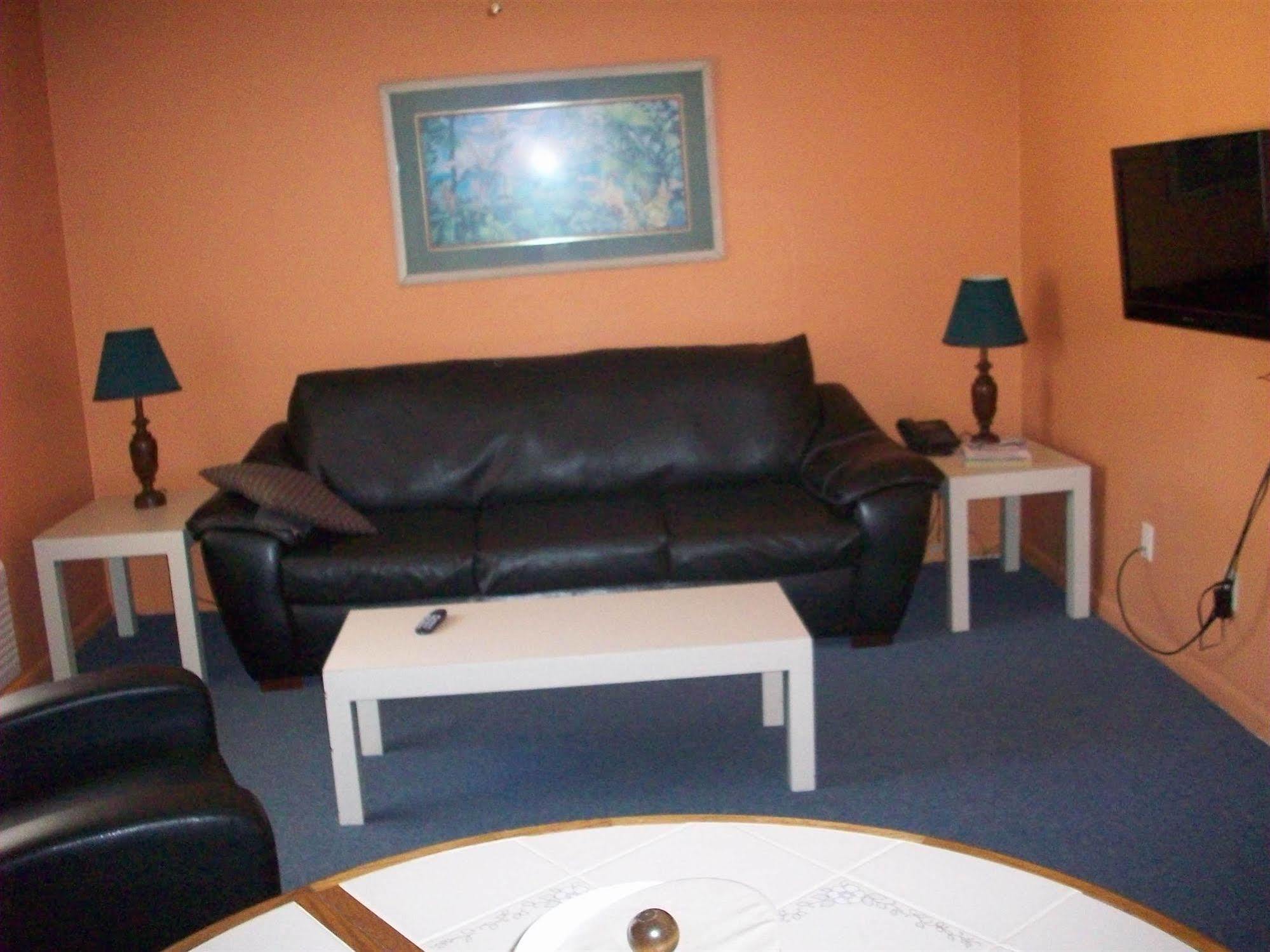 All-Suite Motel Edgewater  Εξωτερικό φωτογραφία